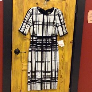 Taylor Black and White Sheath Dress with 3/4 Sleeves